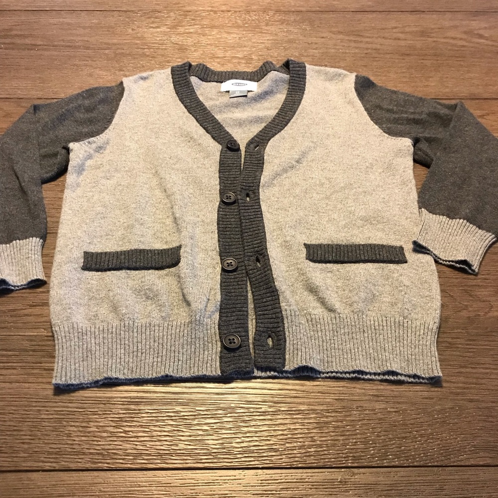 Boys old navy sweater